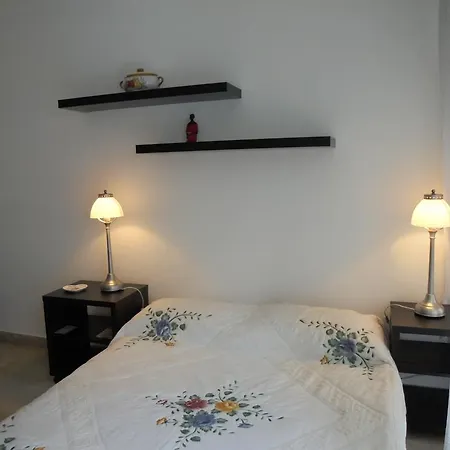 6 Rue Massenet Apartment *