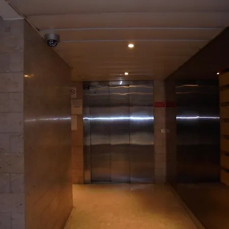 Apartment 6 Rue Massenet